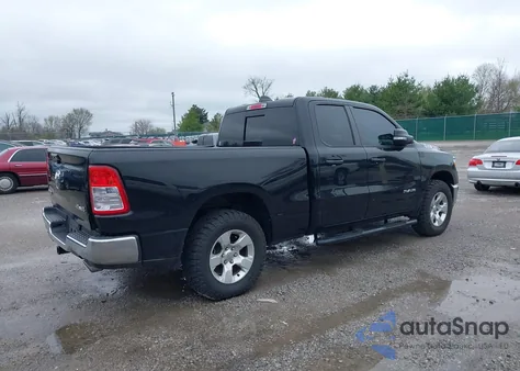 2021 Ram 1500 Big Horn 4X4 6'4 Box z USA, uszkodzony, nr VIN 1C6SRFBT5MN720595